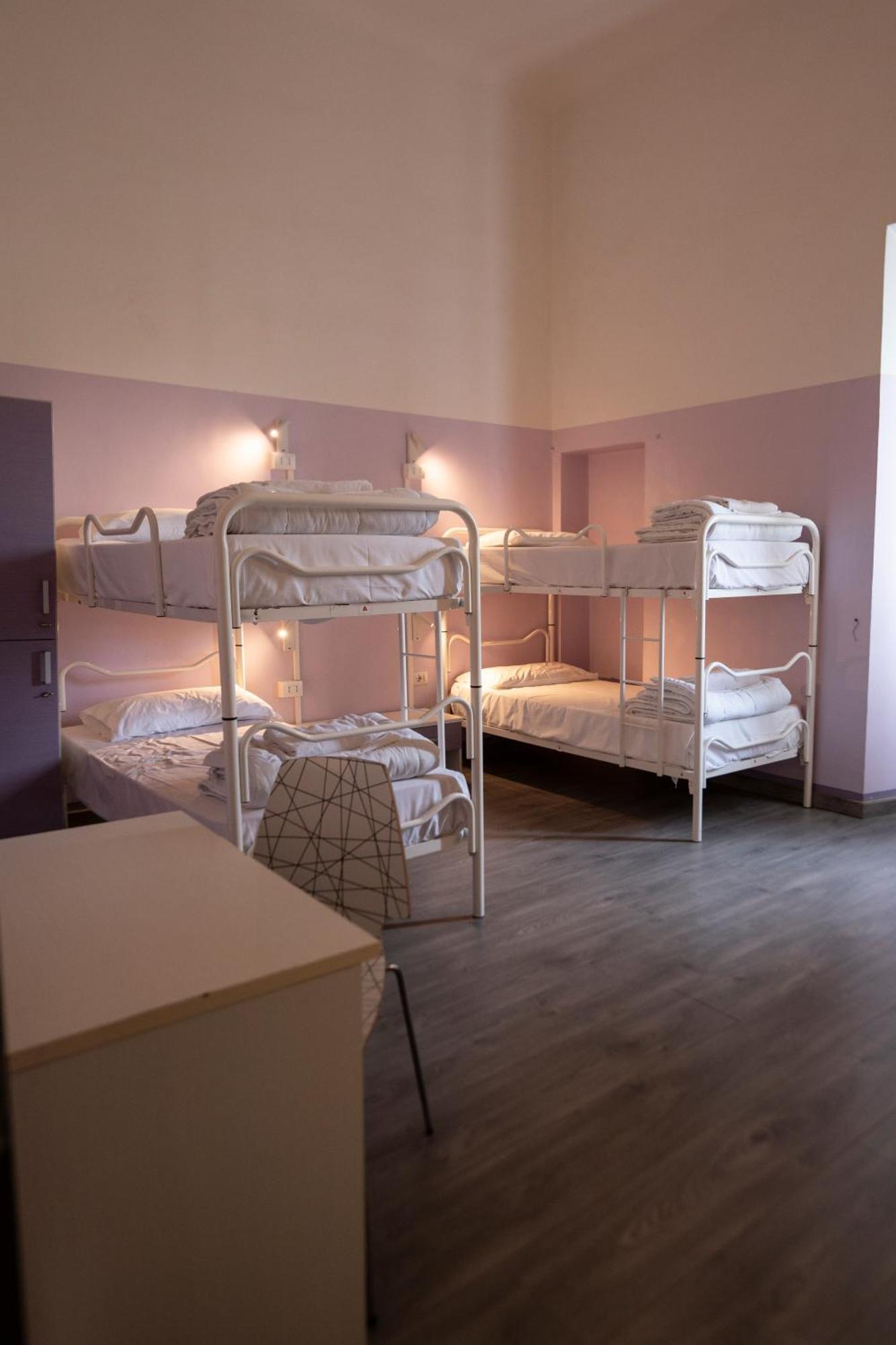 Hostel 7 Флоренция Экстерьер фото