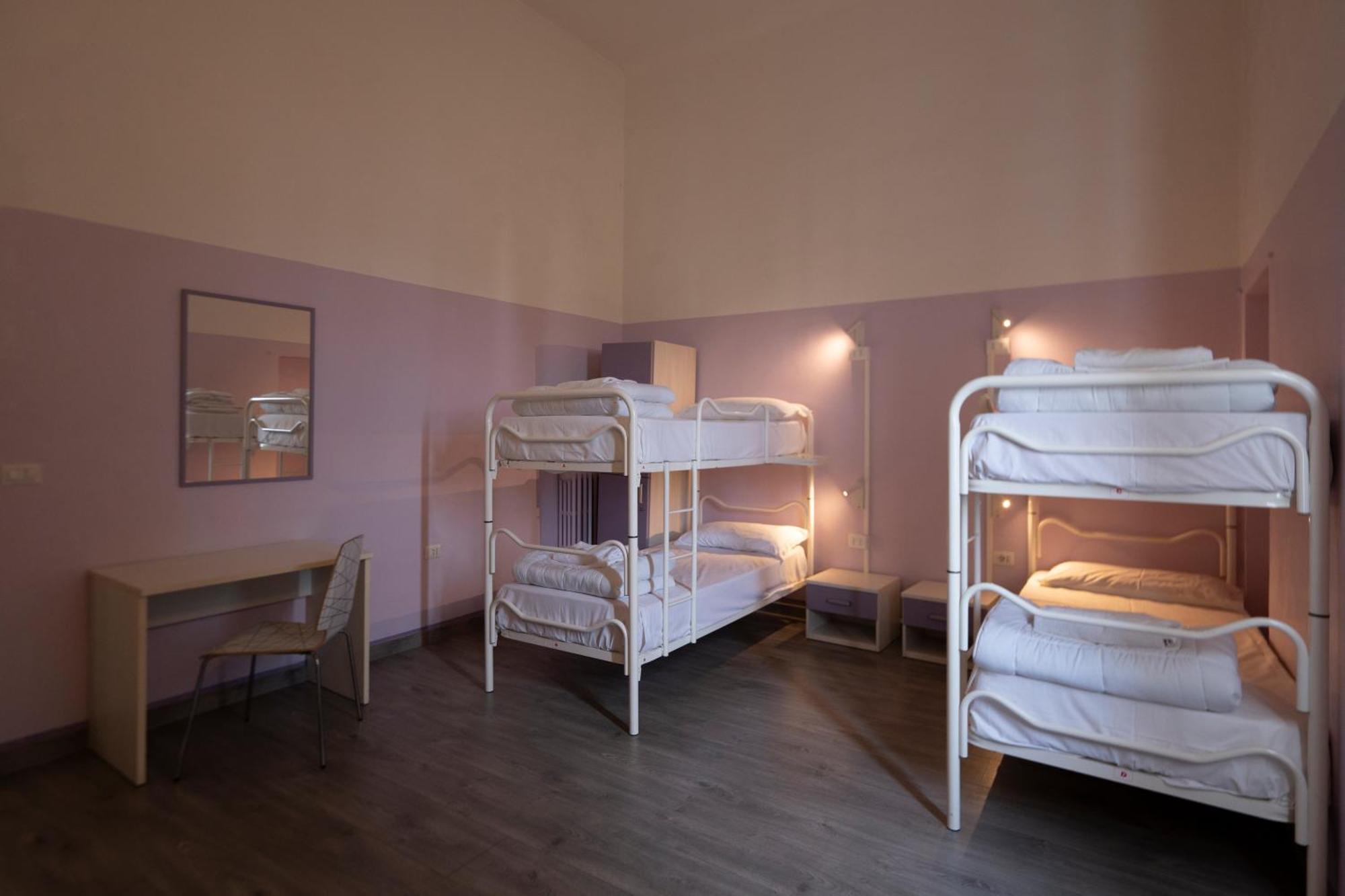 Hostel 7 Флоренция Экстерьер фото